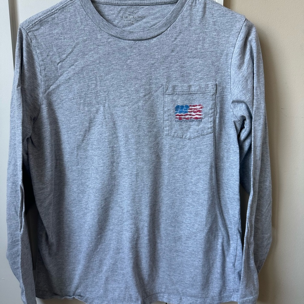 Boys Vineyard Vines long sleeve t-shirt